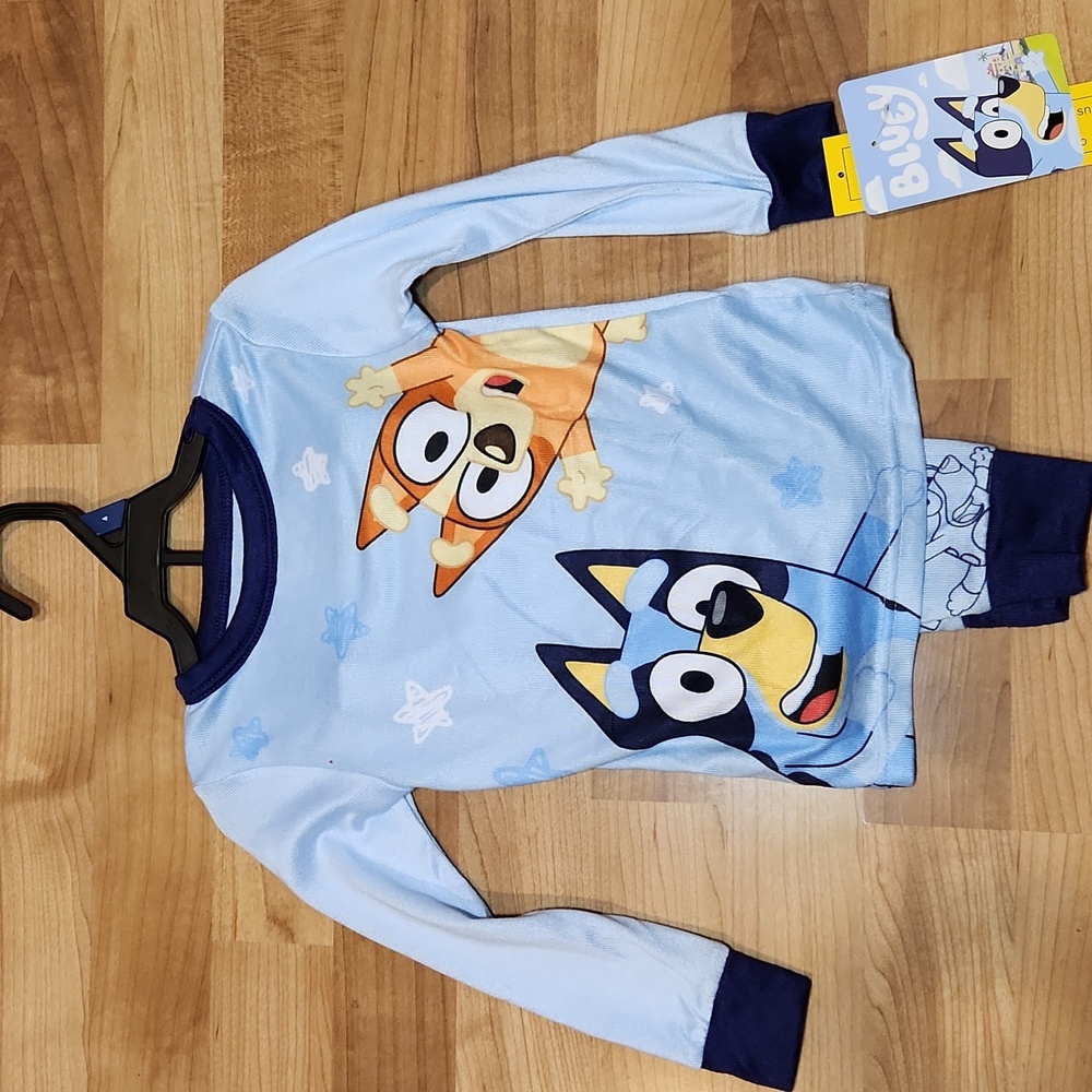 Bluey Pajama Set - Picture 2 of 6